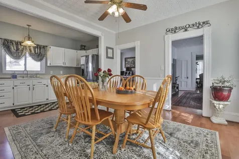 97 Dearborn Street Manchester NH 03103