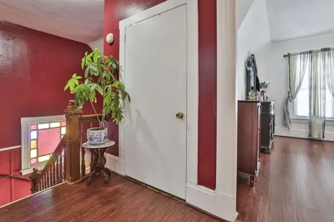 97 Dearborn Street Manchester NH 03103