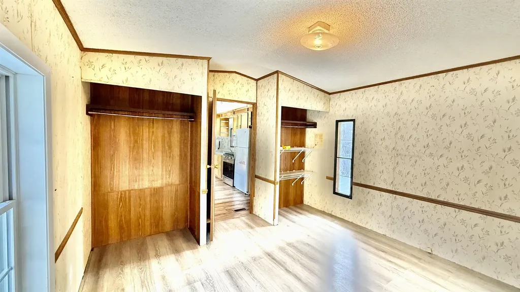 79 Katy Win West Johnson VT 05656