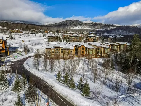 61A Sterling Lane Stowe VT 05672