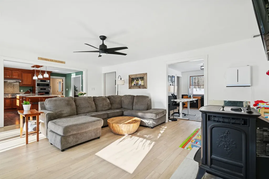 142 Rocky Lane Newbury VT 05081