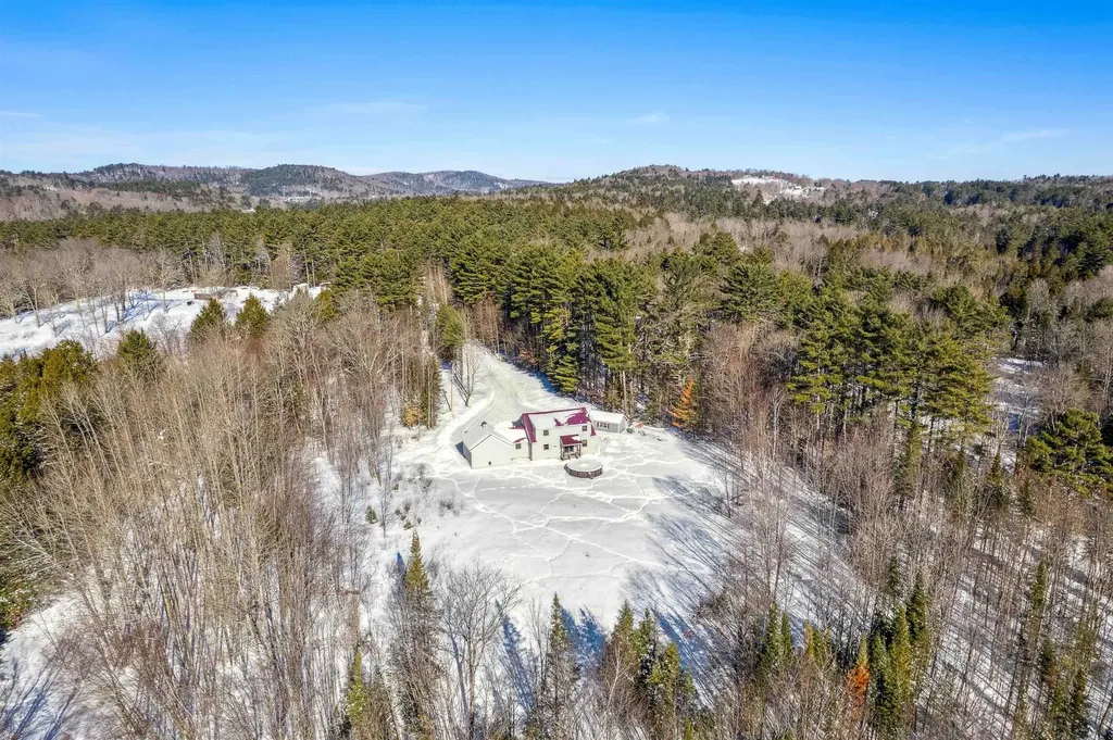 142 Rocky Lane Newbury VT 05081