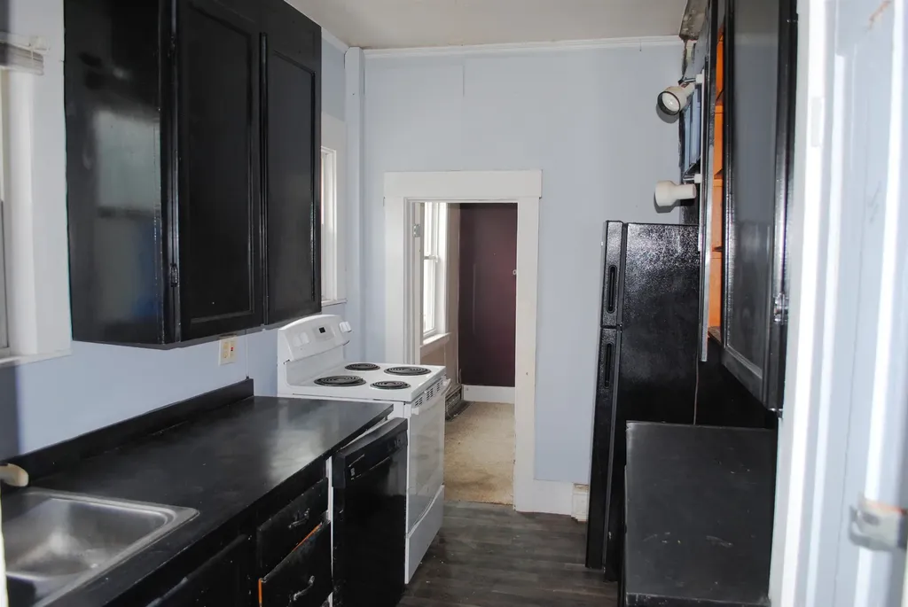 51 Pleasant Street Sanford ME 04083