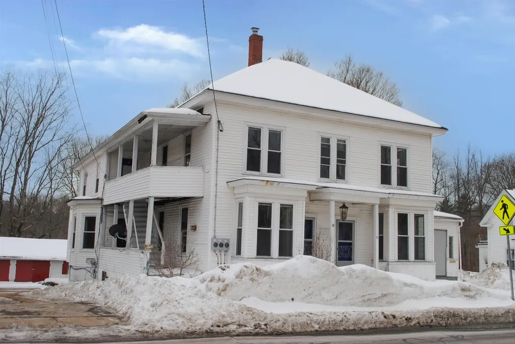 51 Pleasant Street Sanford ME 04083