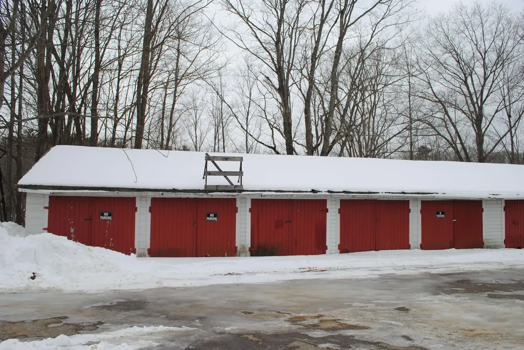 51 Pleasant Street Sanford ME 04083