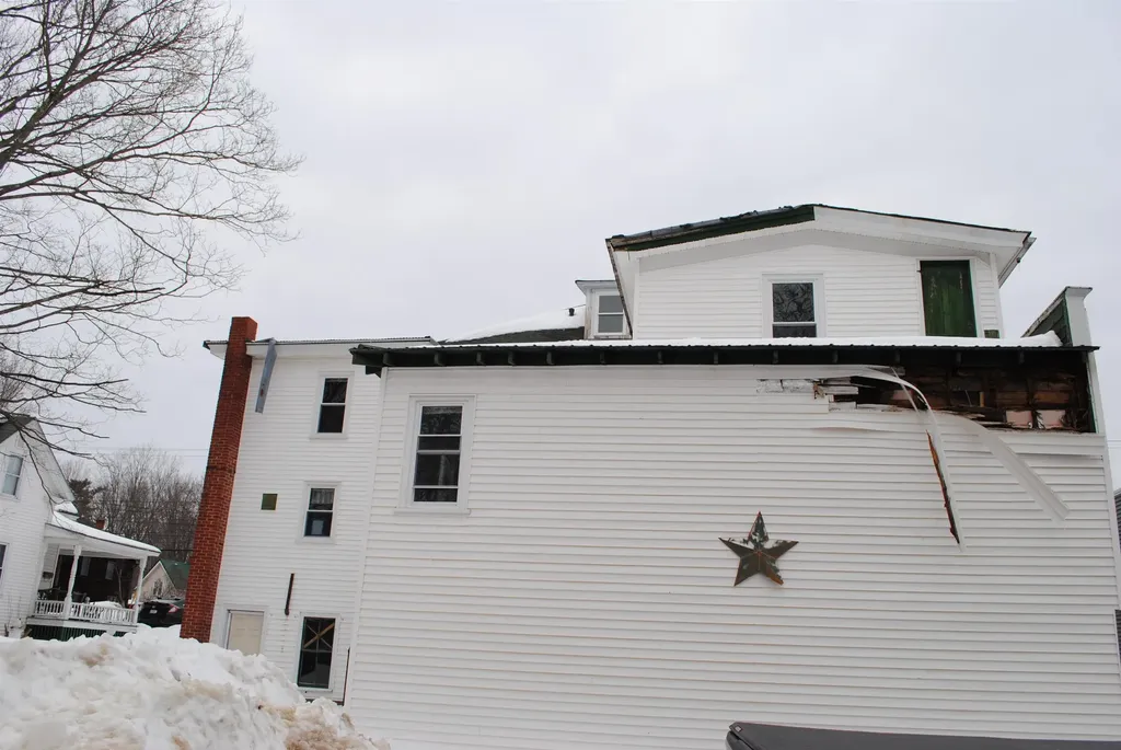 51 Pleasant Street Sanford ME 04083