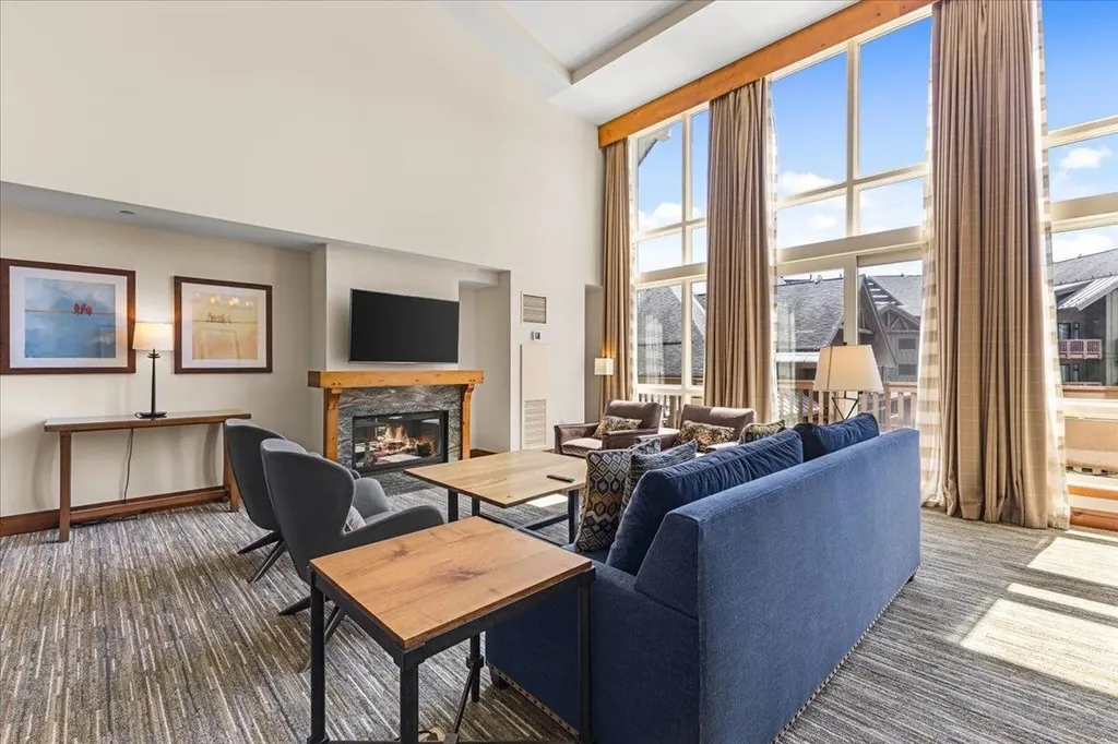 7412 Mountain Road Stowe VT 05672