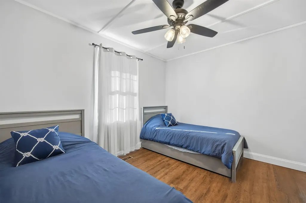 61 Crescent Drive Barnstead NH 03225