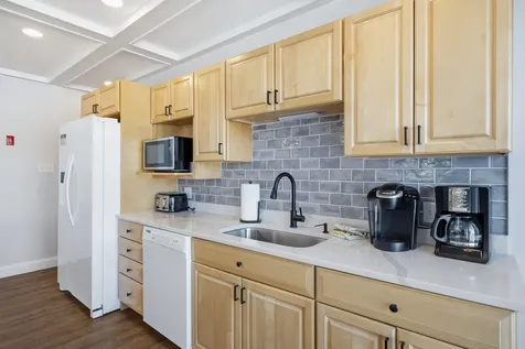 61 Crescent Drive Barnstead NH 03225