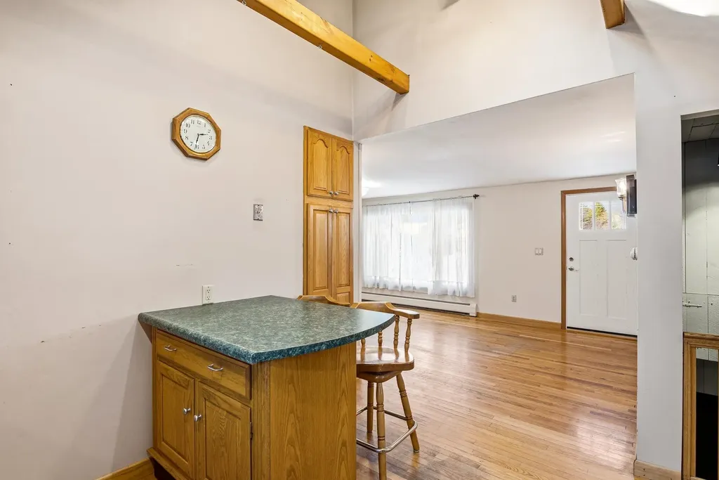 11 Lamson Lane Hampton NH 03842