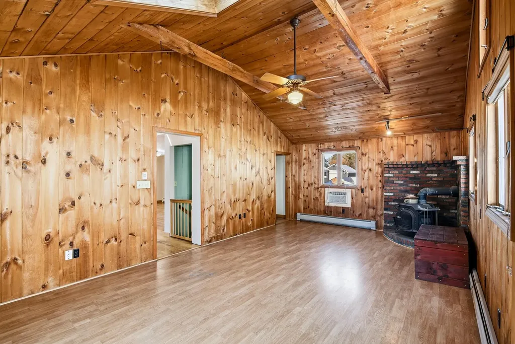 11 Lamson Lane Hampton NH 03842