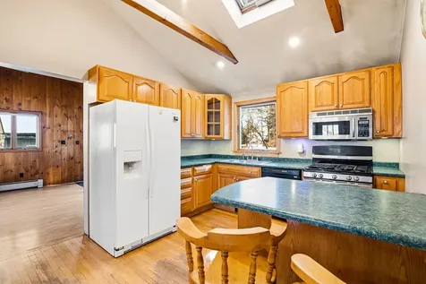 11 Lamson Lane Hampton NH 03842