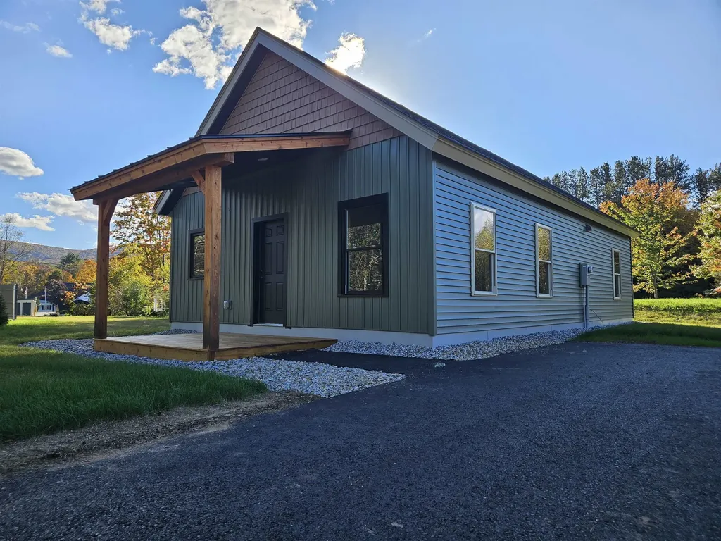 22 Steele Drive Woodstock NH 03262