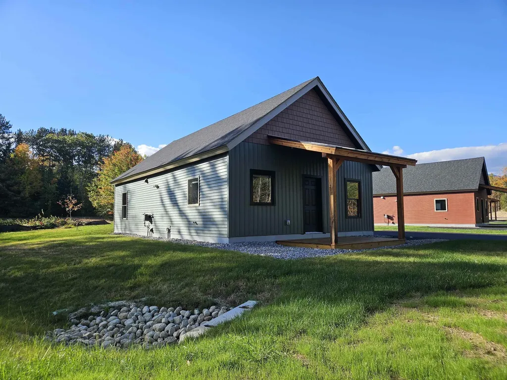 22 Steele Drive Woodstock NH 03262