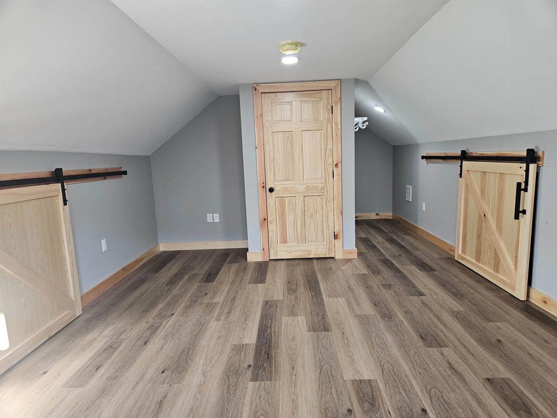 22 Steele Drive Woodstock NH 03262