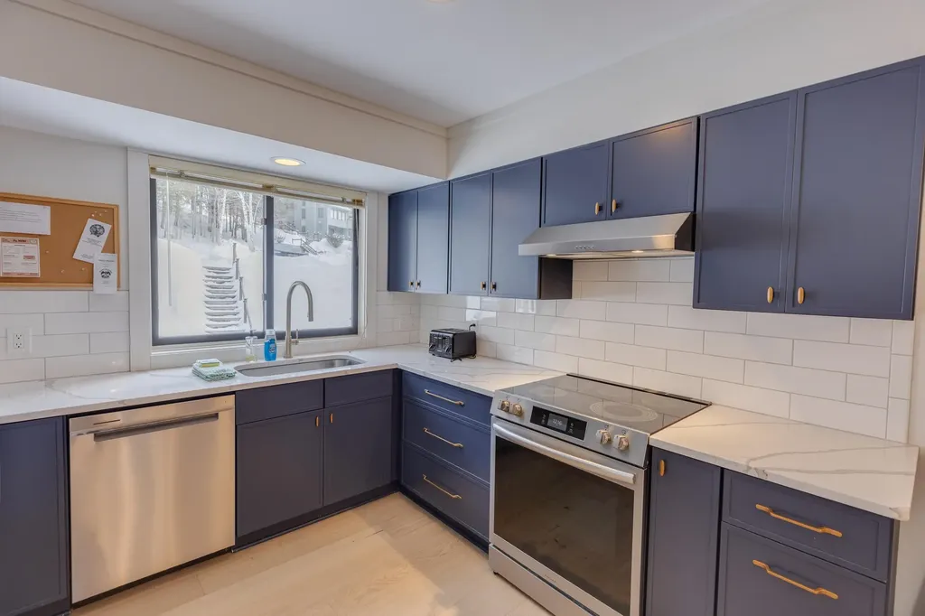 81 Clearbrook Road Lincoln NH 03251