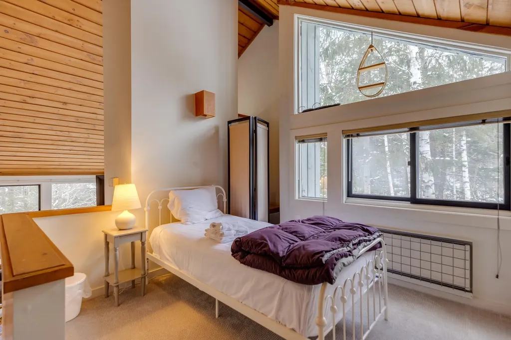 81 Clearbrook Road Lincoln NH 03251