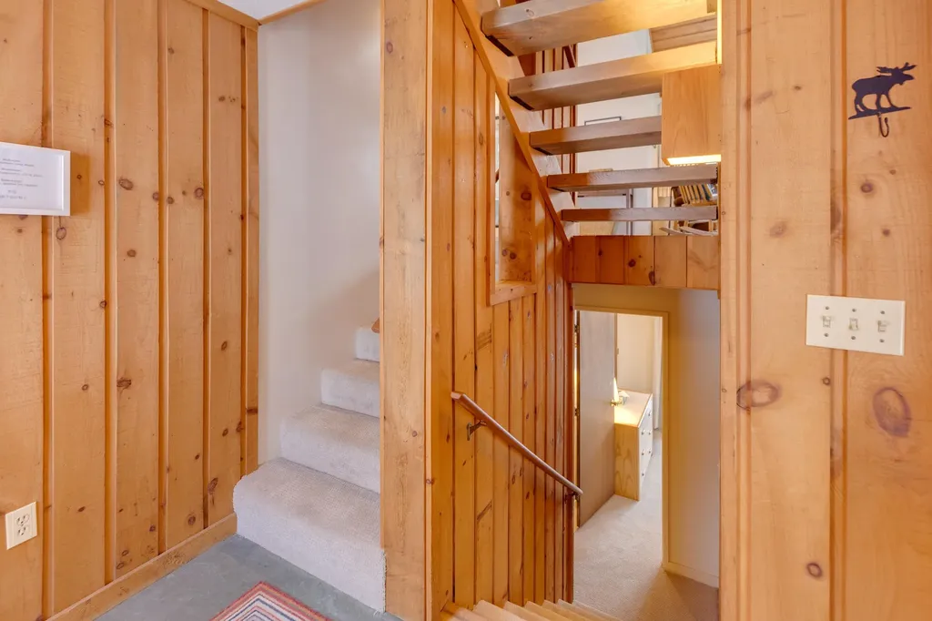 81 Clearbrook Road Lincoln NH 03251