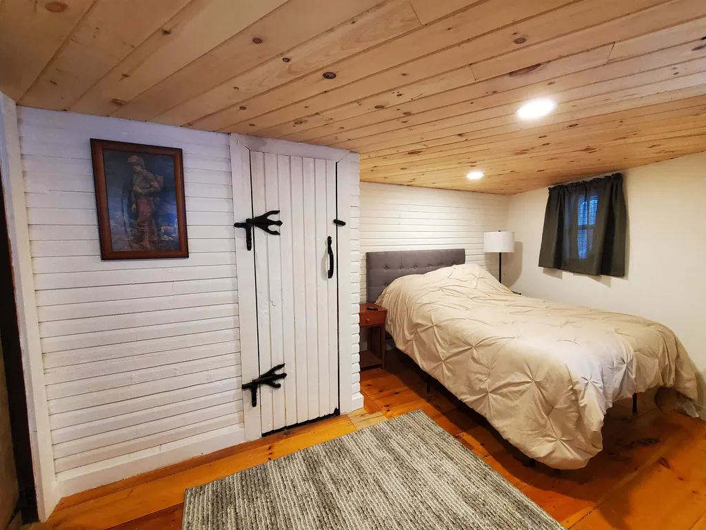 13 Kilton Road Canaan NH 03741