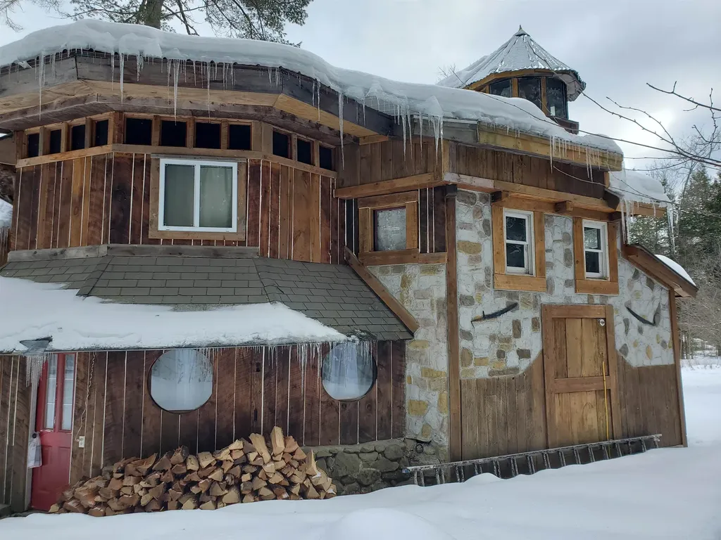 13 Kilton Road Canaan NH 03741