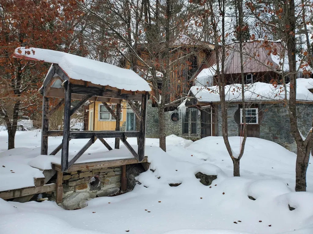 13 Kilton Road Canaan NH 03741