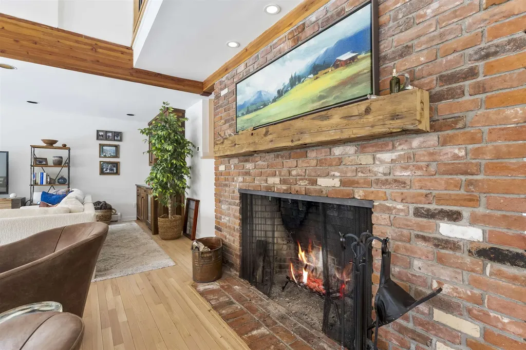 147 High Meadow Road Winhall VT 05340