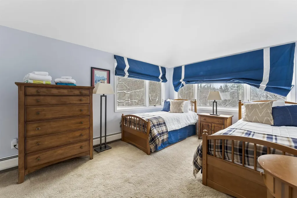 147 High Meadow Road Winhall VT 05340