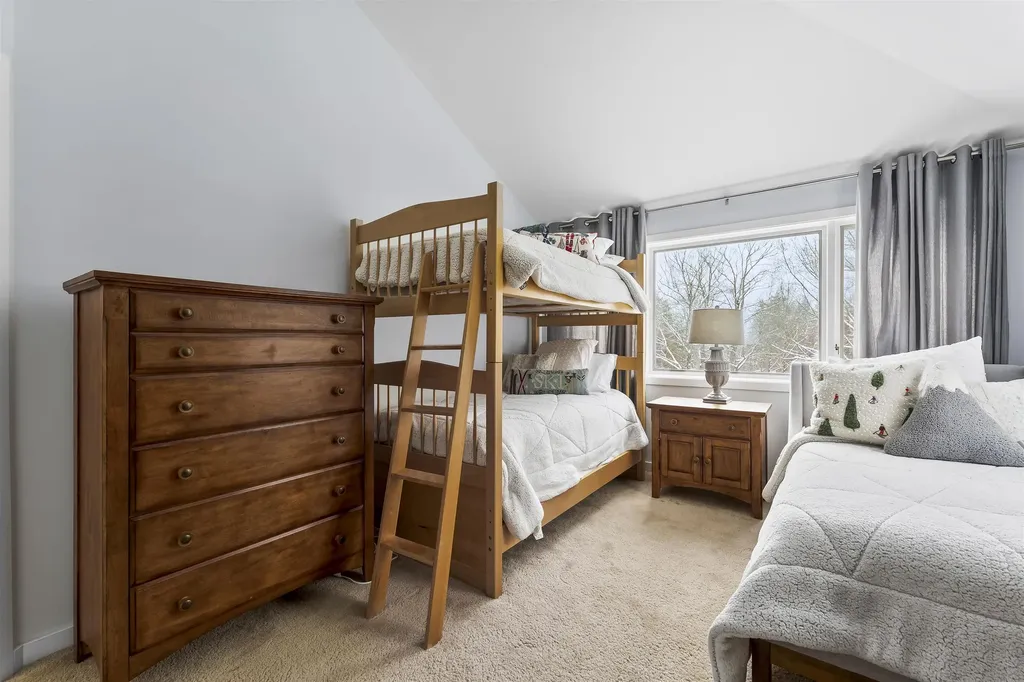 147 High Meadow Road Winhall VT 05340