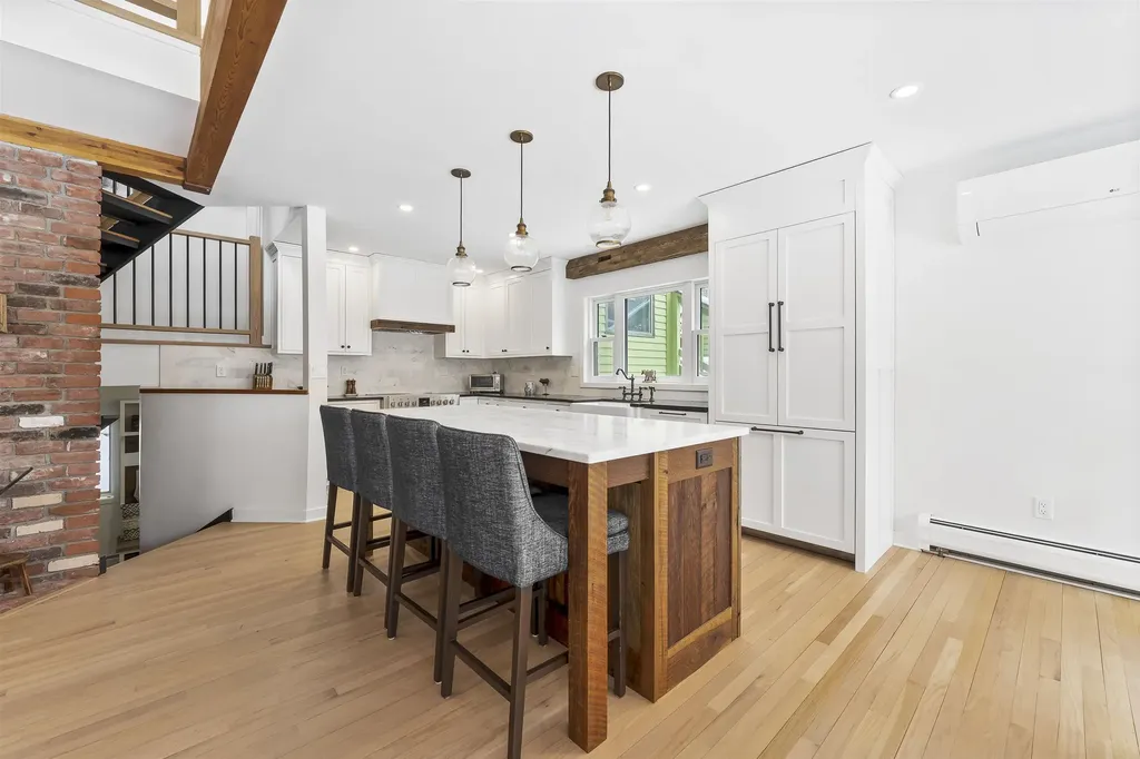 147 High Meadow Road Winhall VT 05340