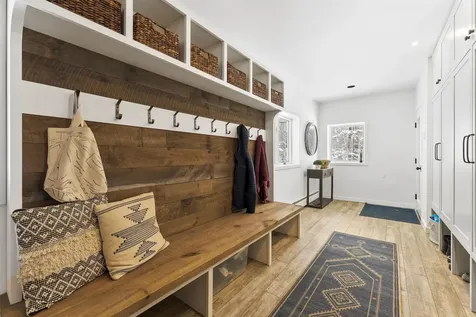 147 High Meadow Road Winhall VT 05340