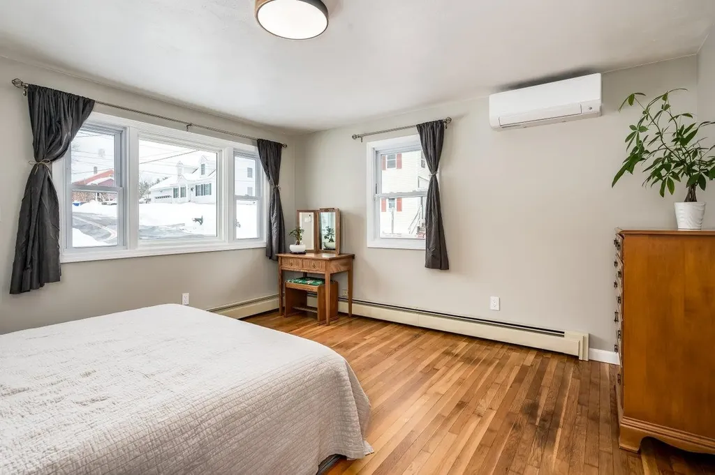 139 Michigan Avenue Manchester NH 03104