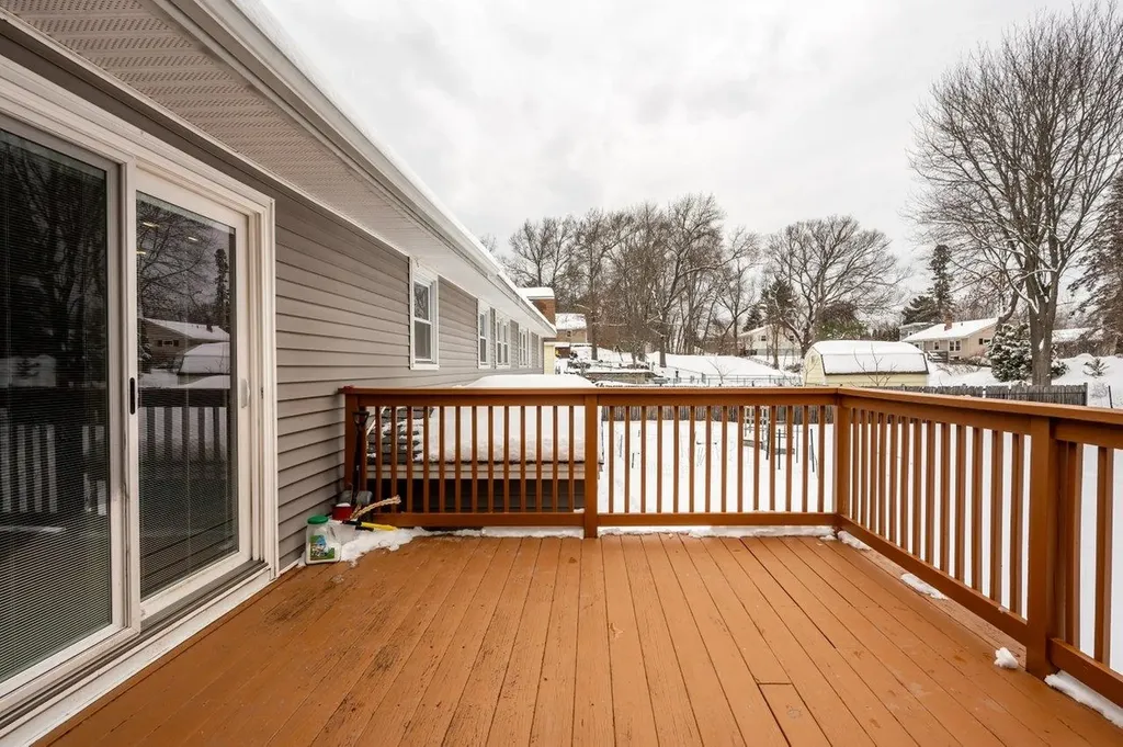 139 Michigan Avenue Manchester NH 03104