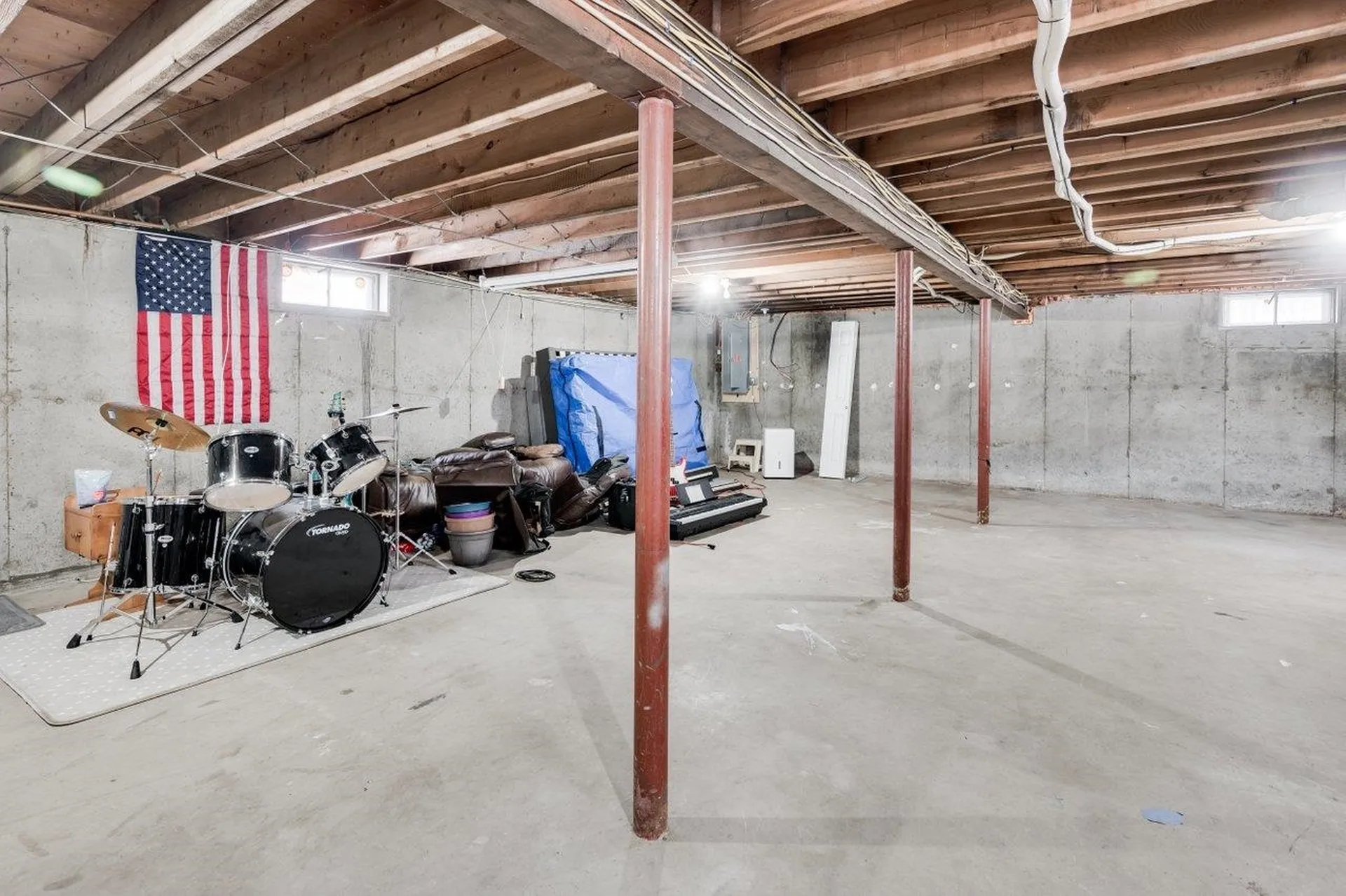 139 Michigan Avenue Manchester NH 03104