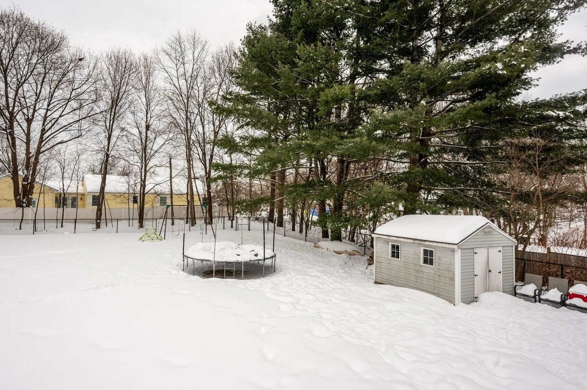 139 Michigan Avenue Manchester NH 03104