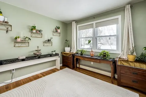 139 Michigan Avenue Manchester NH 03104