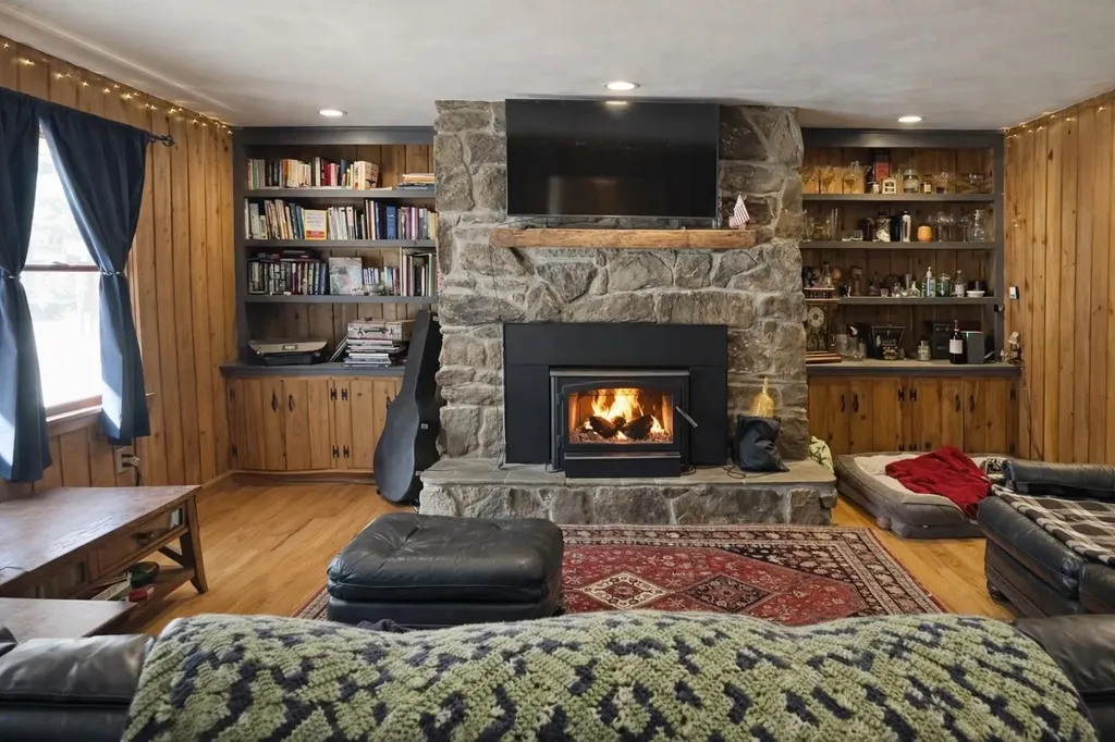 1858 King Hill Road Readsboro VT 05350