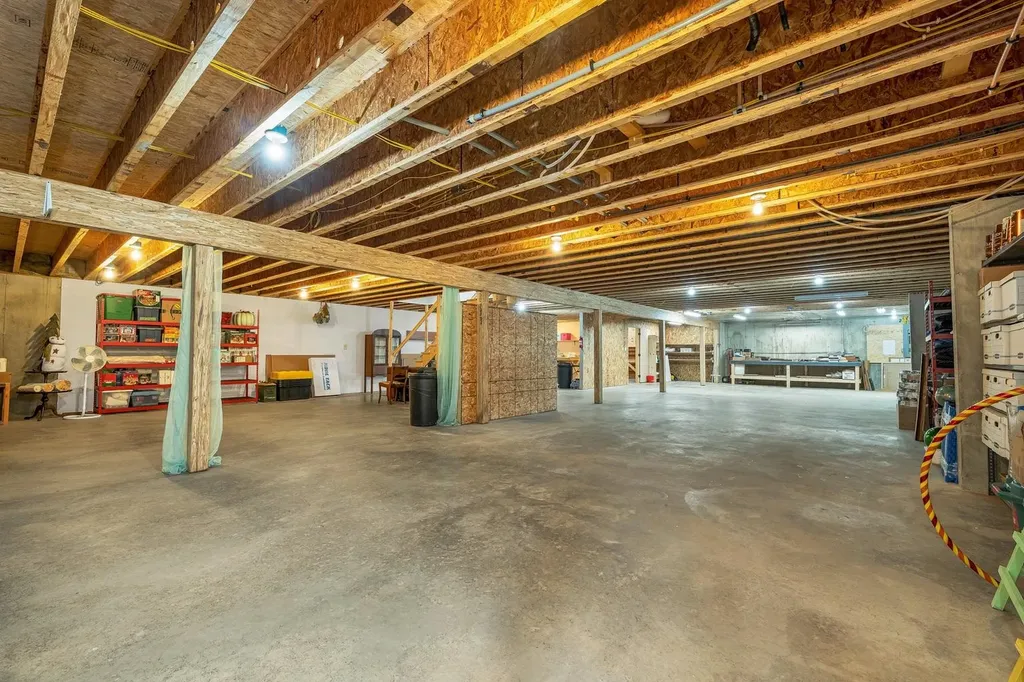 50 Banjo Drive Thornton NH 03285