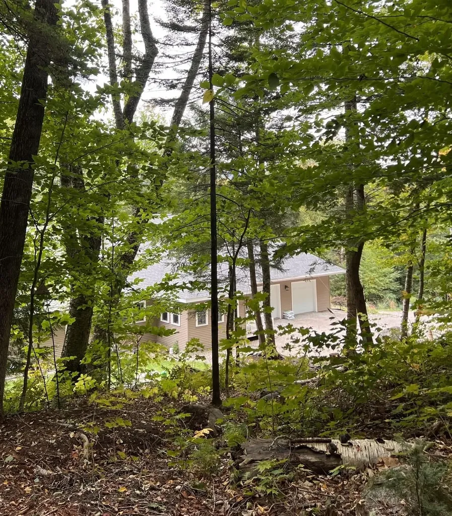 50 Banjo Drive Thornton NH 03285