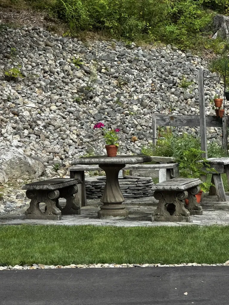 50 Banjo Drive Thornton NH 03285