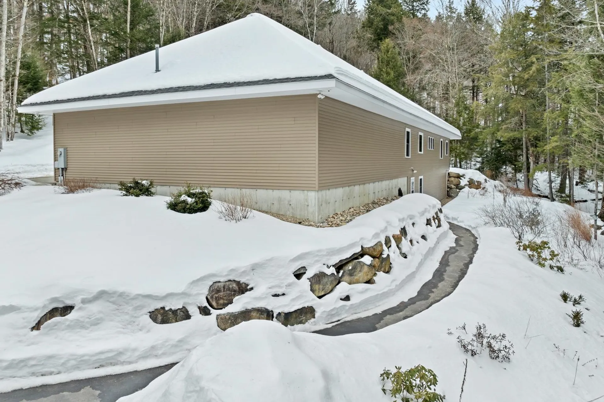 50 Banjo Drive Thornton NH 03285