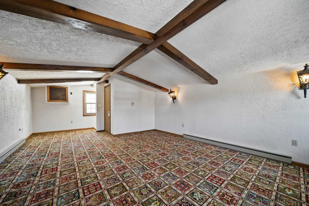 26 Devonshire Lane Londonderry NH 03053