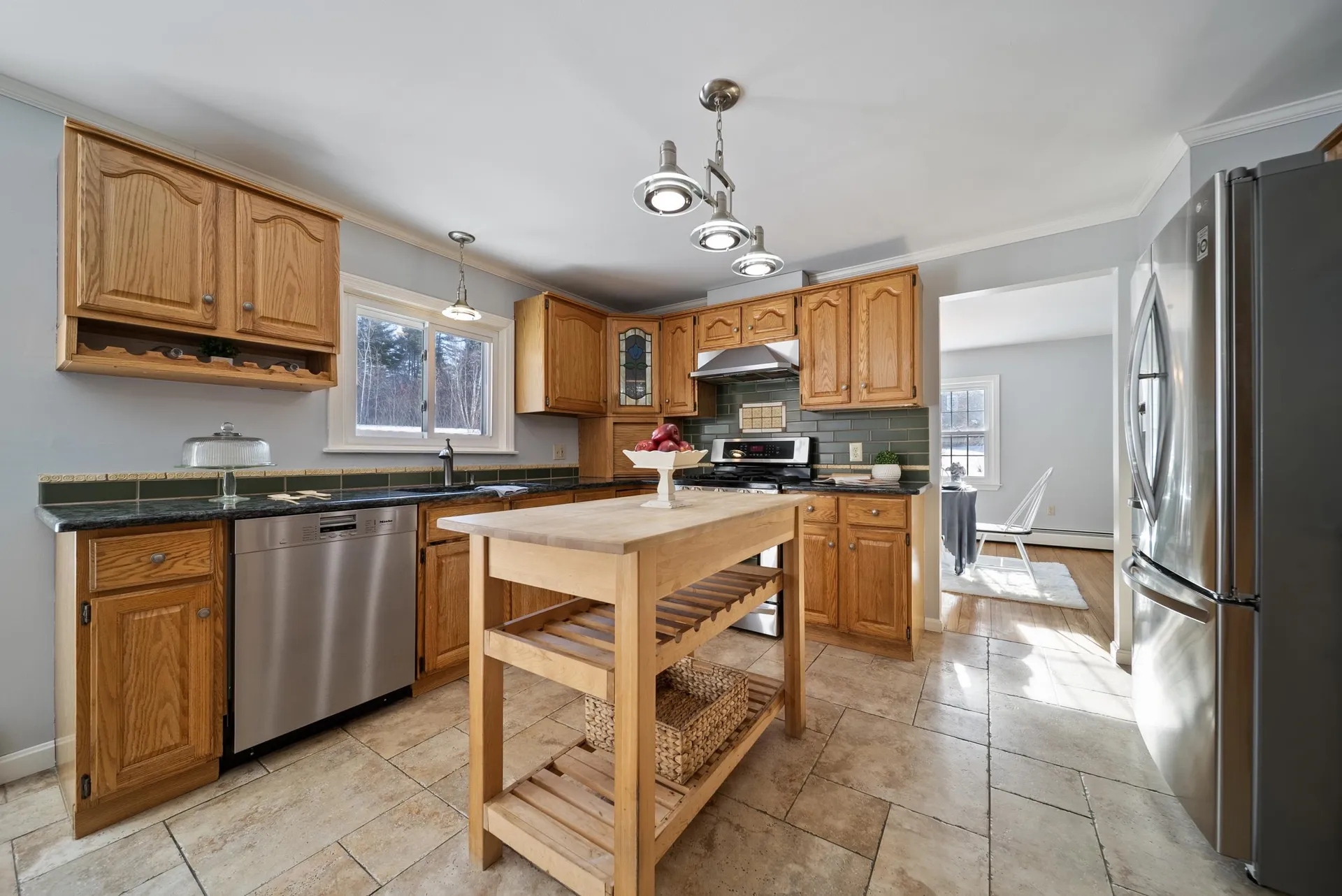 26 Devonshire Lane Londonderry NH 03053