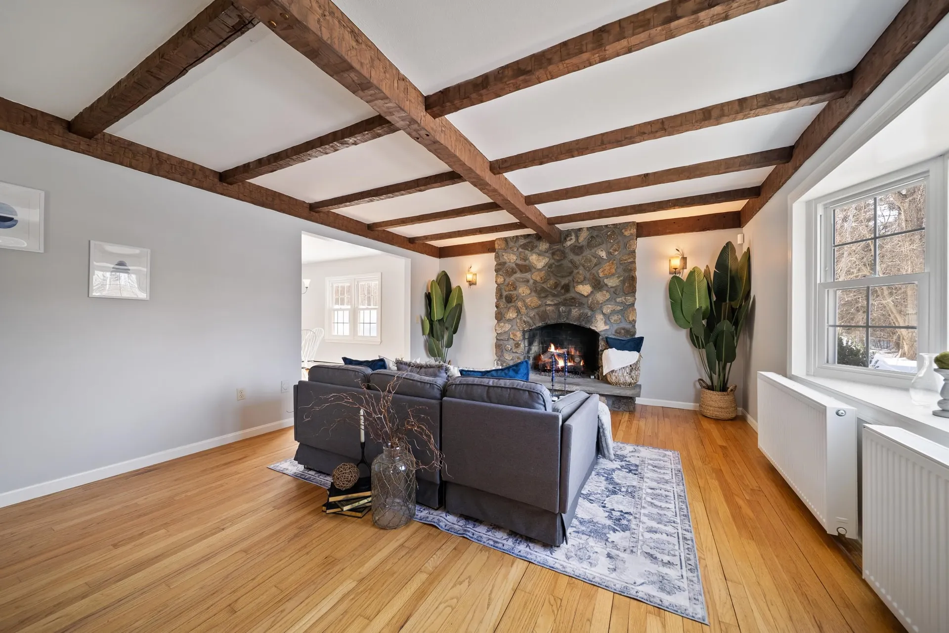 26 Devonshire Lane Londonderry NH 03053