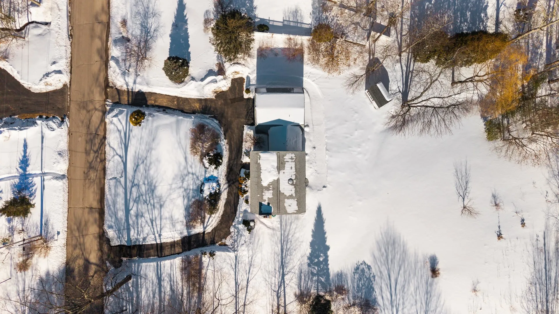 26 Devonshire Lane Londonderry NH 03053