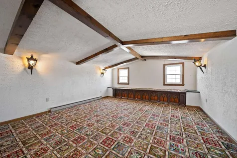 26 Devonshire Lane Londonderry NH 03053