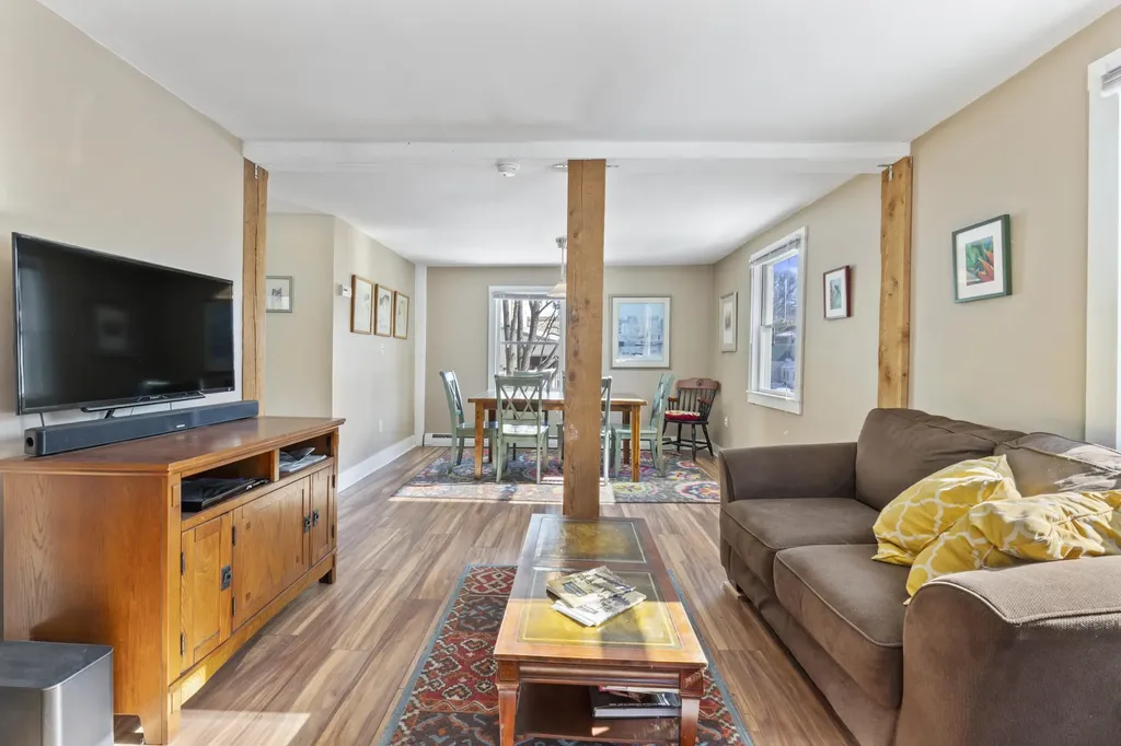 177 Main Street Newmarket NH 03857