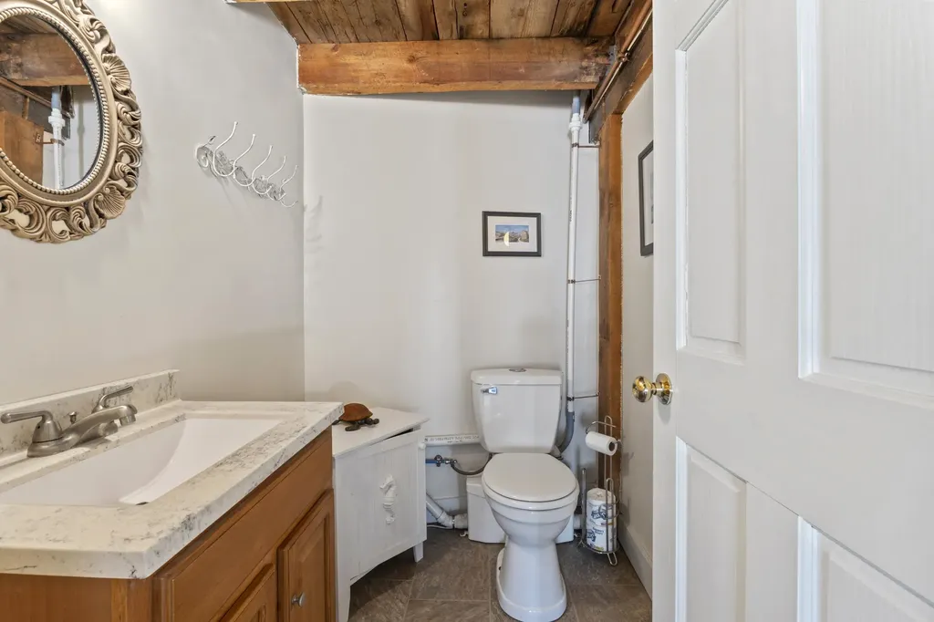 177 Main Street Newmarket NH 03857