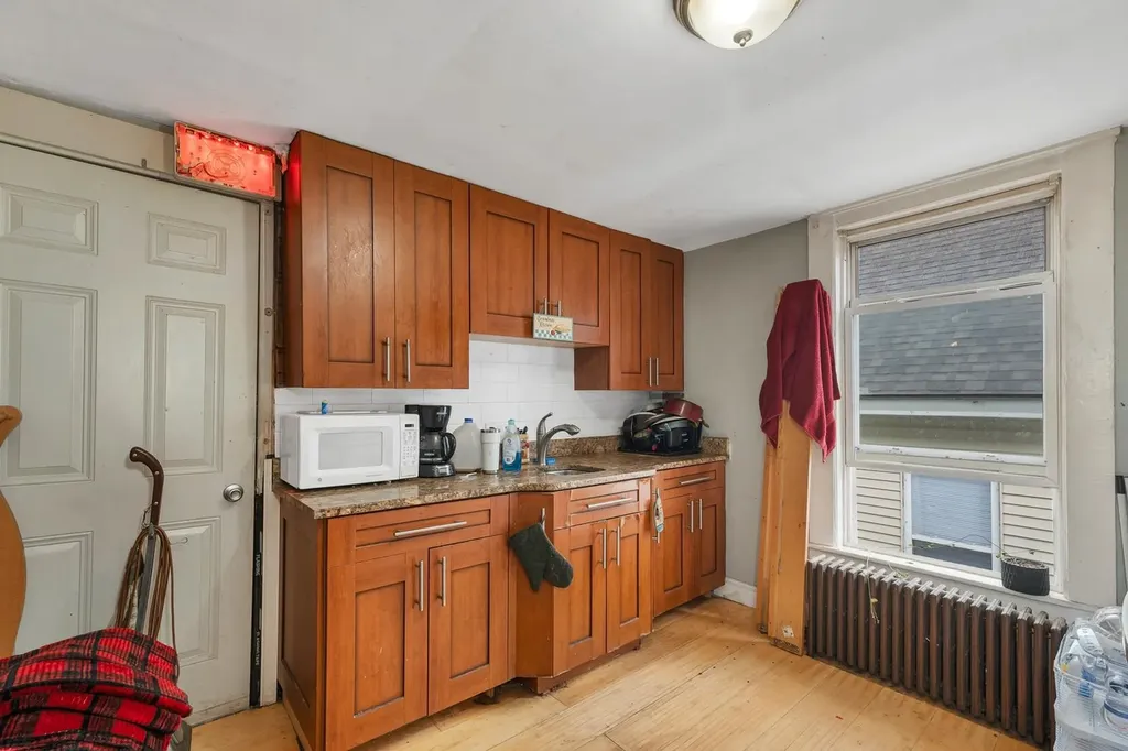 736 Union Avenue Laconia NH 03246