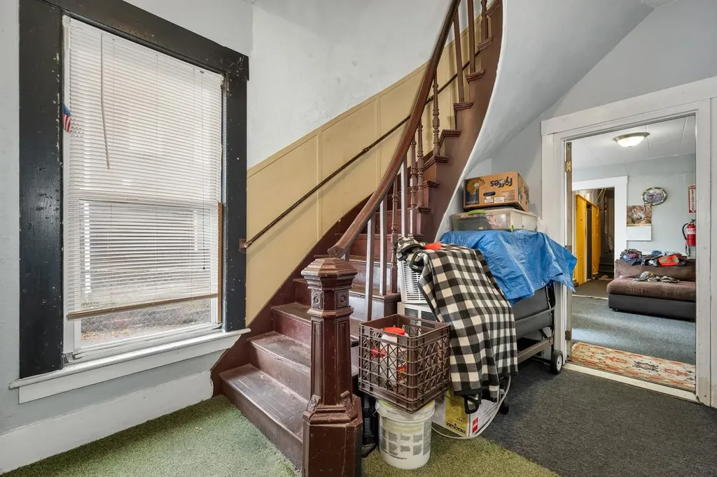 736 Union Avenue Laconia NH 03246