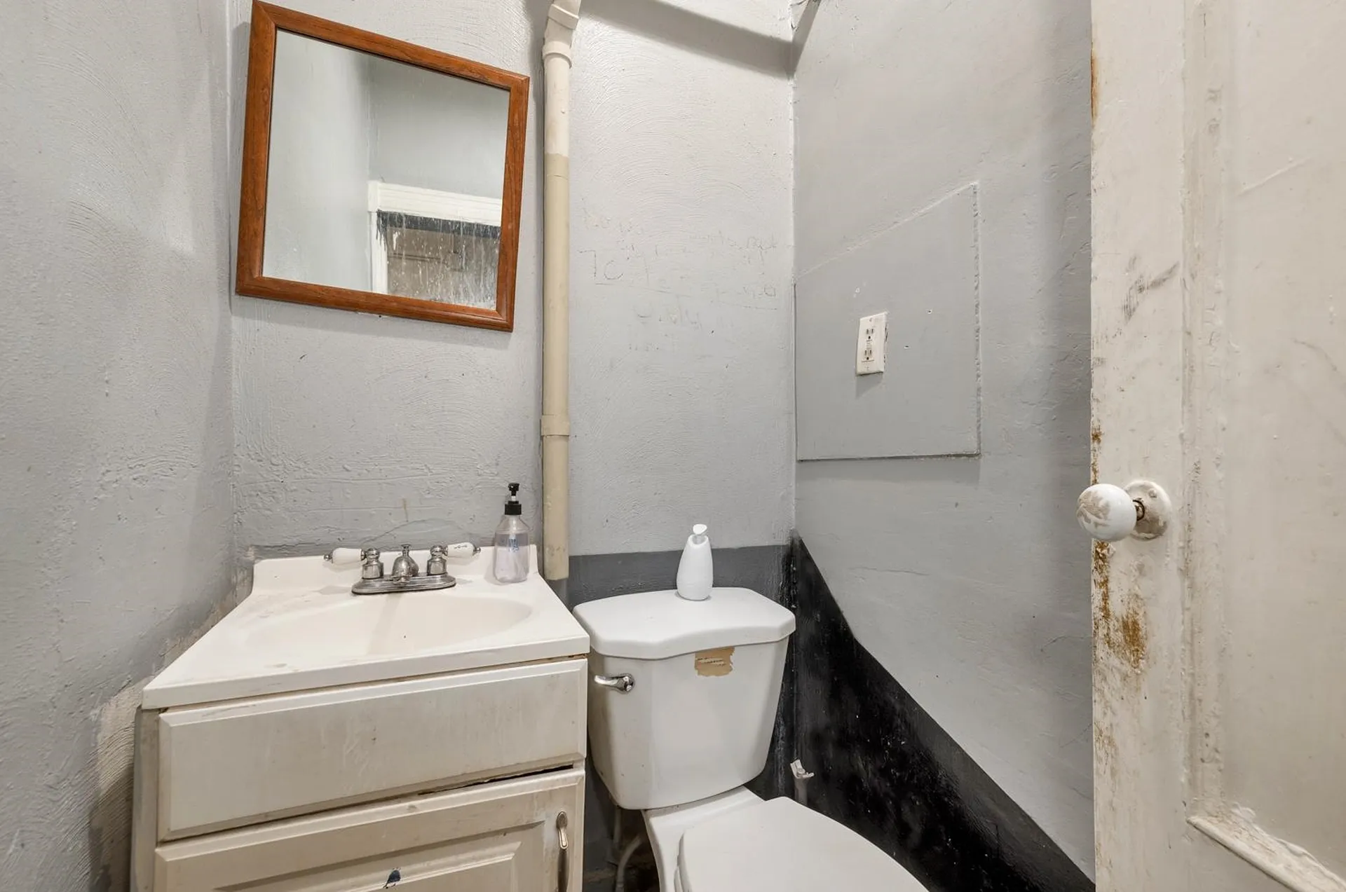 736 Union Avenue Laconia NH 03246